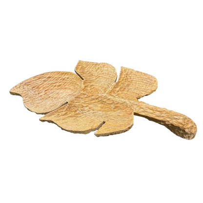 Πιατέλα σε σχήμα φύλλου από ξύλο καστανιάς