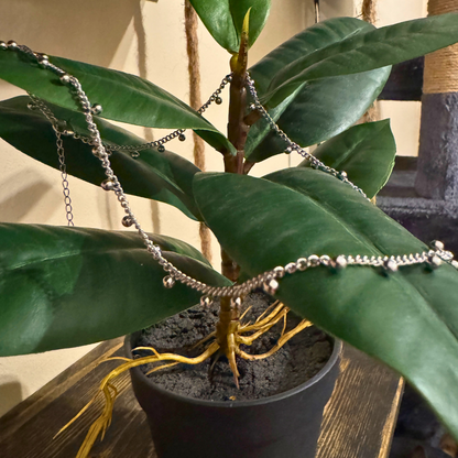 Mira necklace