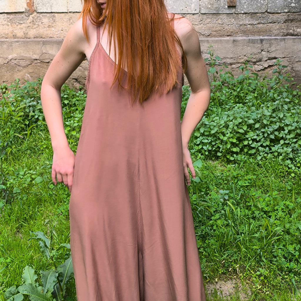 Ολόσωμη φόρμα μακριά με ραντάκι