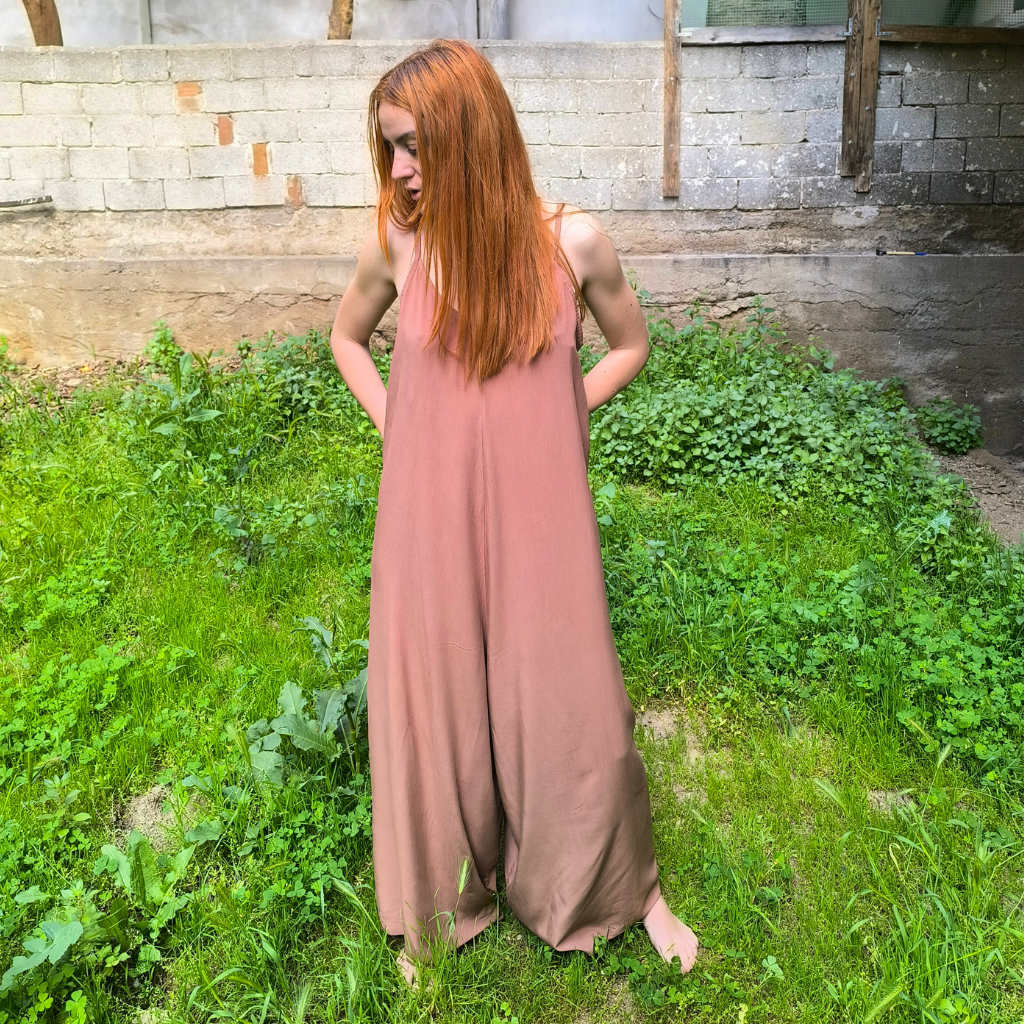 Ολόσωμη φόρμα μακριά με ραντάκι