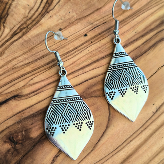 Silver vivre earings