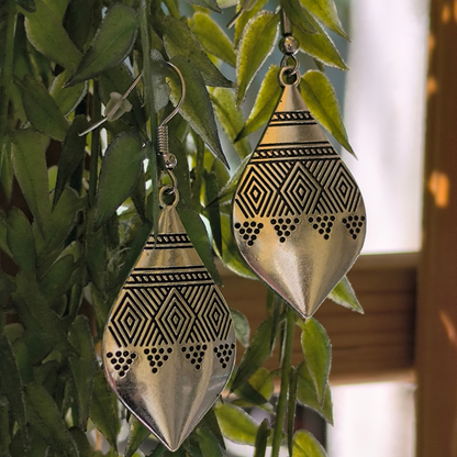 Silver vivre earings