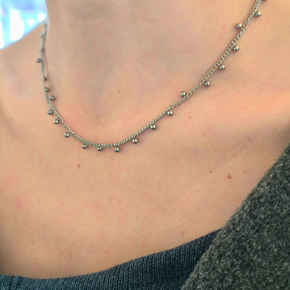 Mira necklace