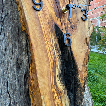 Ρολόι τοίχου από Ρίζα Ελιάς