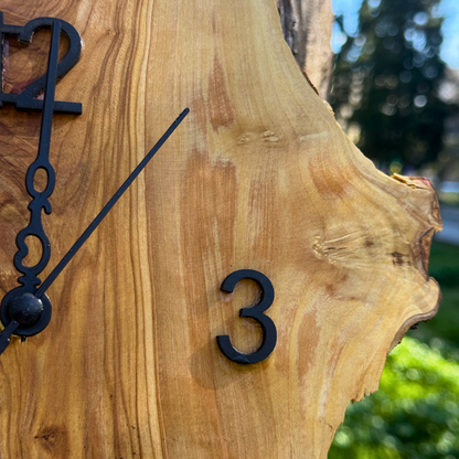 Ρολόι τοίχου από Ρίζα Ελιάς